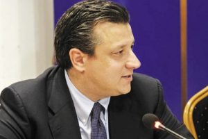 Δερμιτζάκης: «Από αρχές Ιουνίου θα έχουμε επιτύχει την ανοσία της αγέλης»