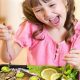 Παιδί: Ποιες τροφές ακονίζουν τη λειτουργία του εγκεφάλου του